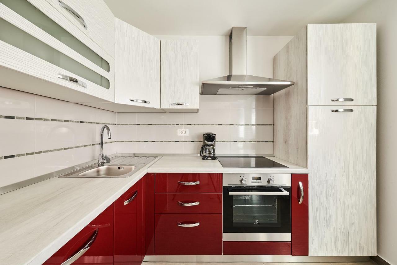 Tamara Apartman *